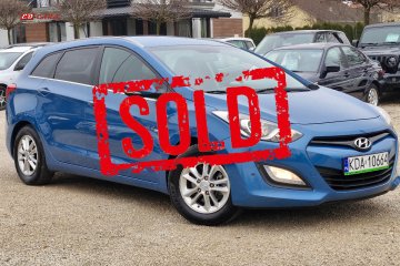 Śliczny 1.6 benzyna z Niemiec zarejestrowany bezwypadkowy gwarancja