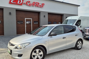 Śliczny 220 tyś km z Niemiec pierwszy właściciel 1.4 benzyna igła